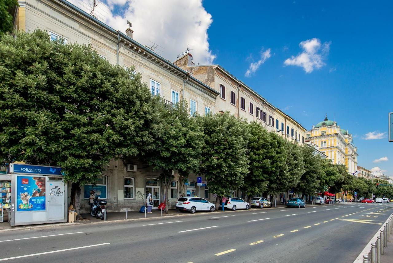 Apartments Carpathia Рієка Екстер'єр фото